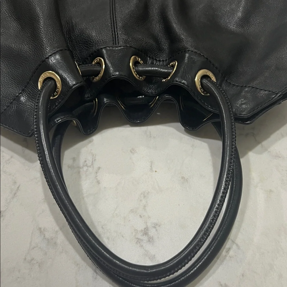 MICHAEL KORS BEAUTIFUL Black Pebbled Leather StudsTote Bag GREAT CONDITION - Picture 4 of 16